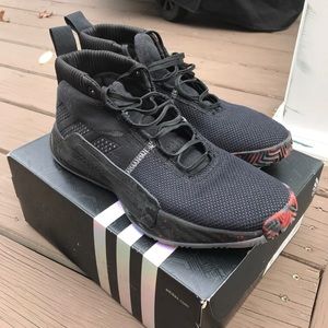 Adidas Dame 5 J Hero